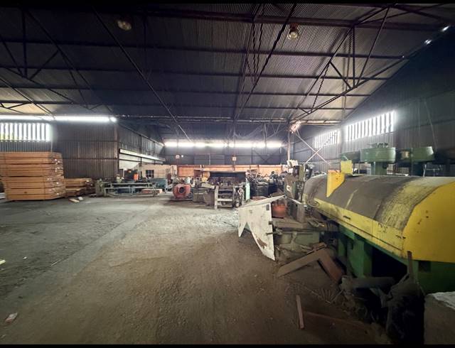 18,317M² FACTORY TO LET IN ROODEKOP